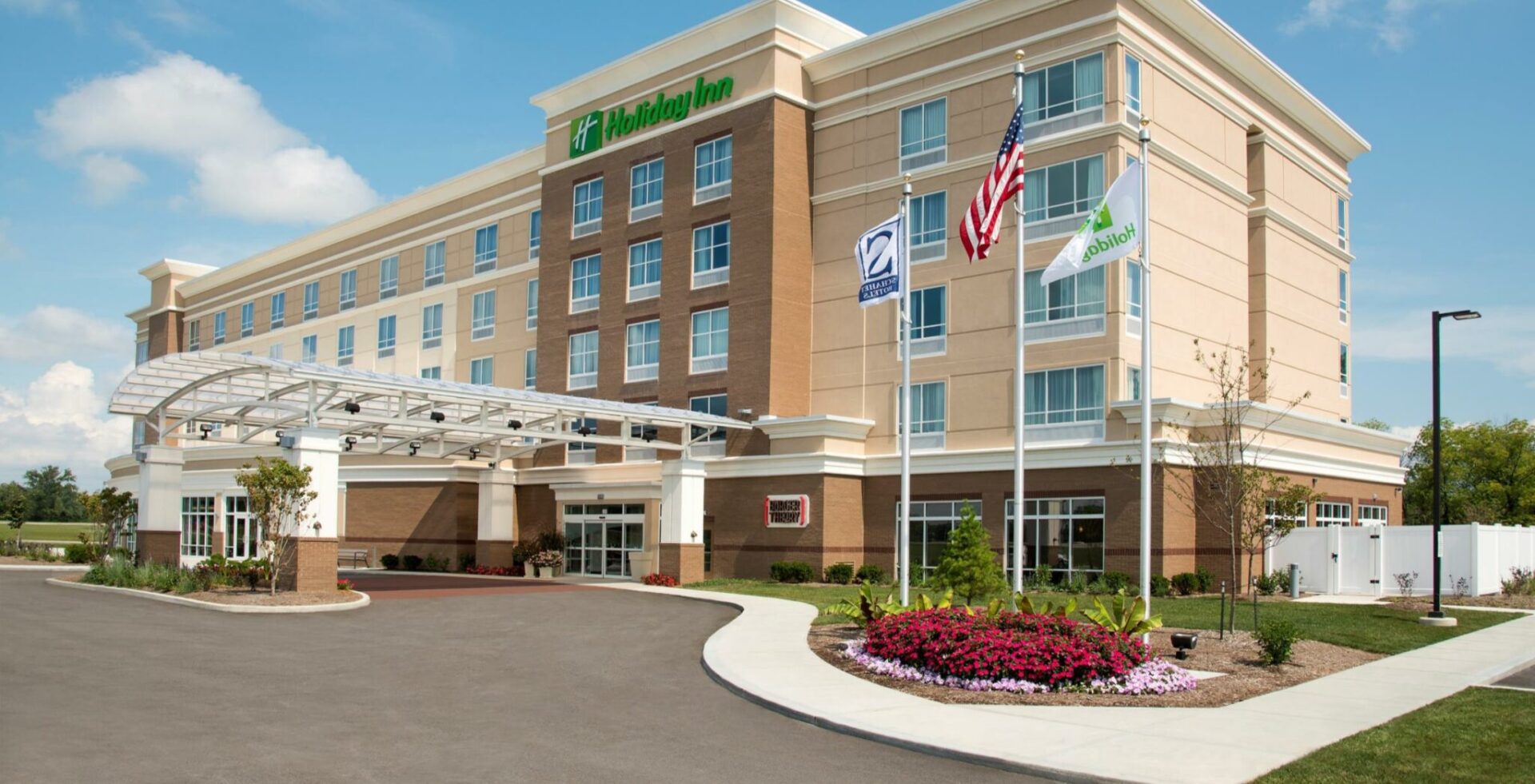 Holiday Inn Presentation Holiday Inn Presentation