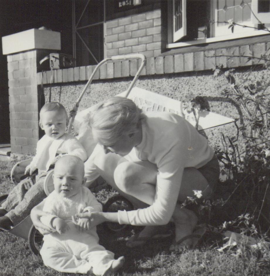 1962-08 - Michael Phillip Mum 1962-08 - Michael Phillip Mum